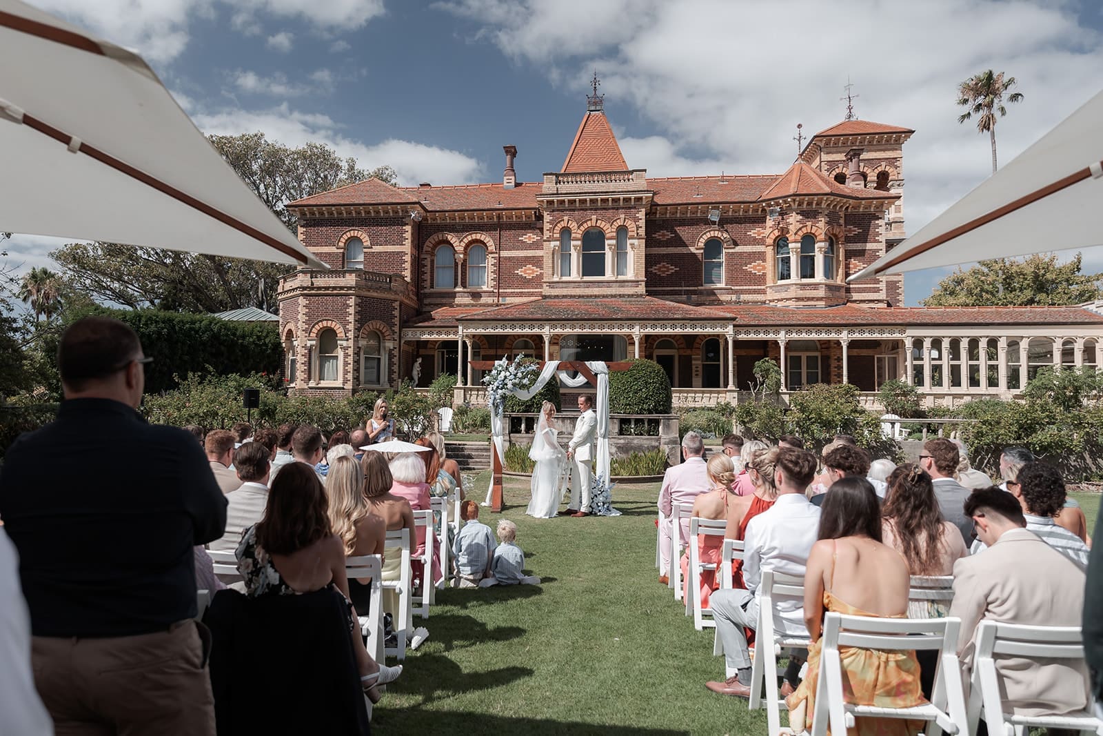 Wedding-Ceremony-at-Rippon-Lea-Estate-in-Melbourne-Photographed-by-Studio-Beloved